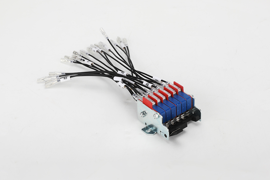 DW450-6X6 辅助开关