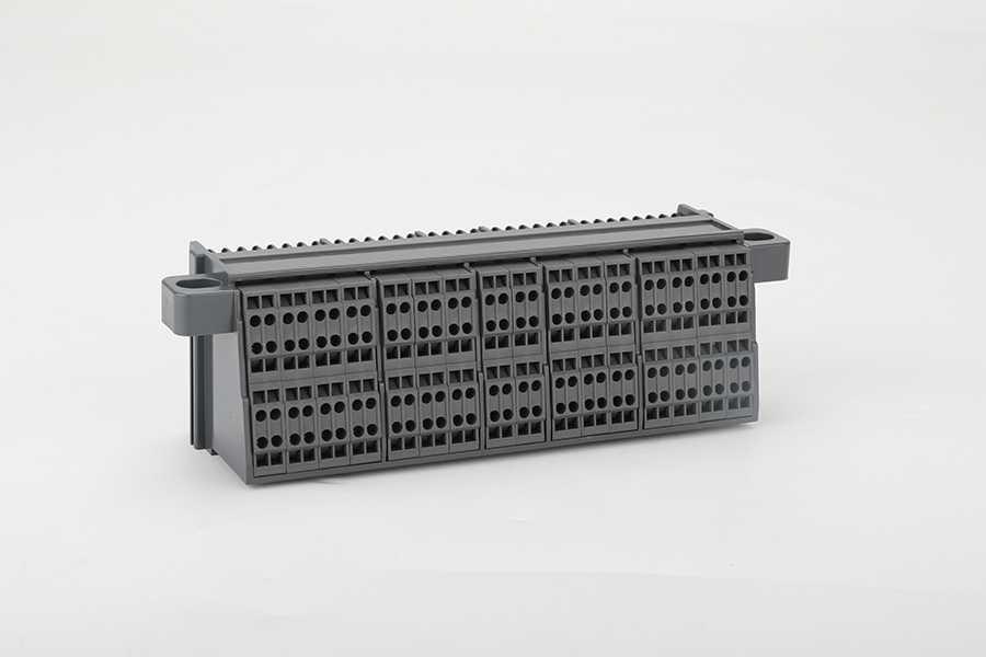 辉能伊顿 64 位抽屉式 (1ZM61-64C)