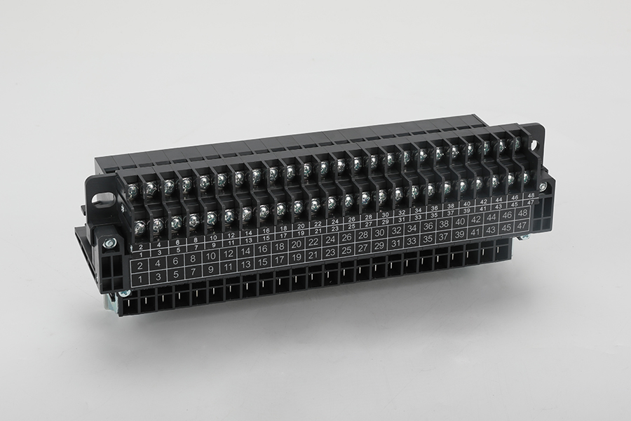 DW45-48C 回路抽屉式接线端子